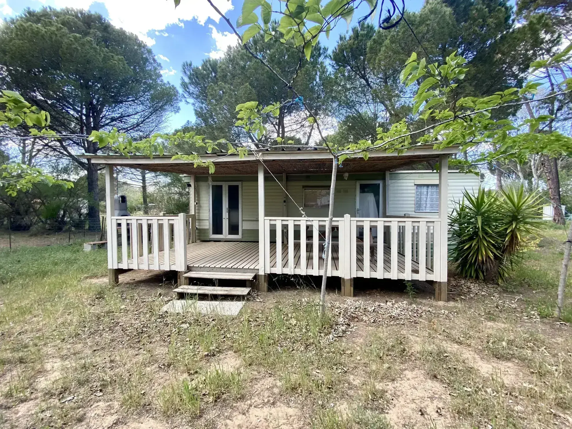 Terrain de loisir de 1614 m² avec 3 mobil-homes à VIAS plage 
