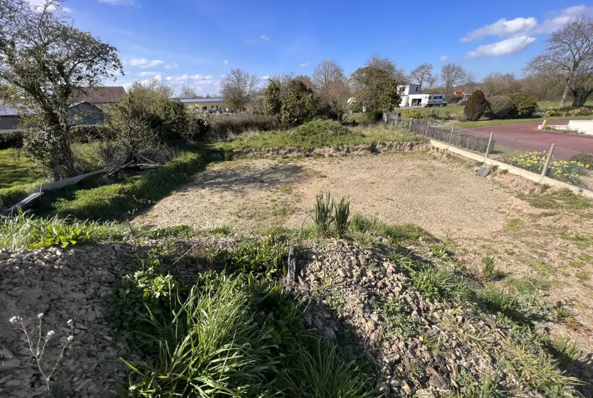 Terrain à bâtir de 605 m² à Guilberville - 43 500 € 