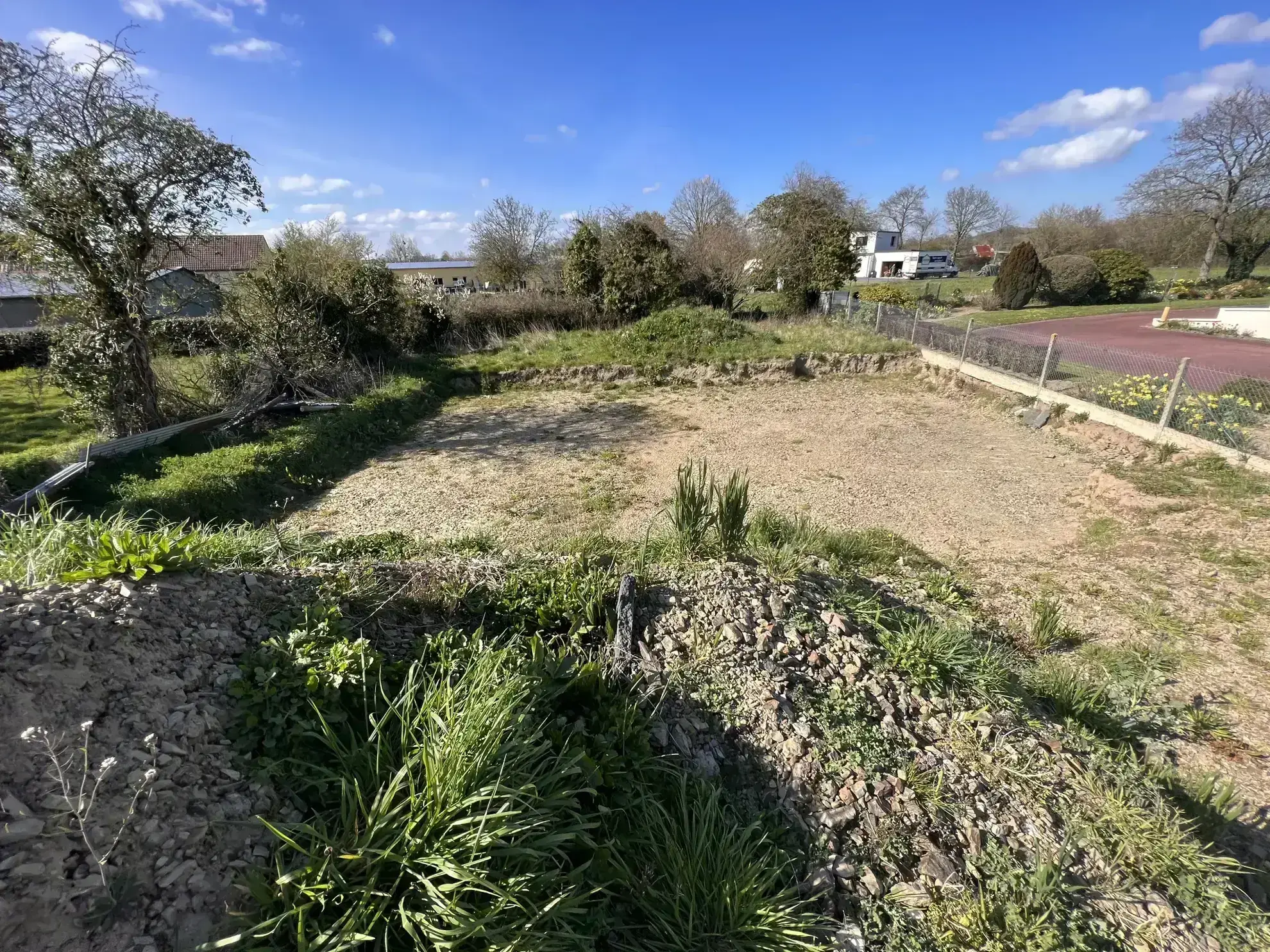 Terrain à bâtir de 605 m² à Guilberville - 43 500 € 