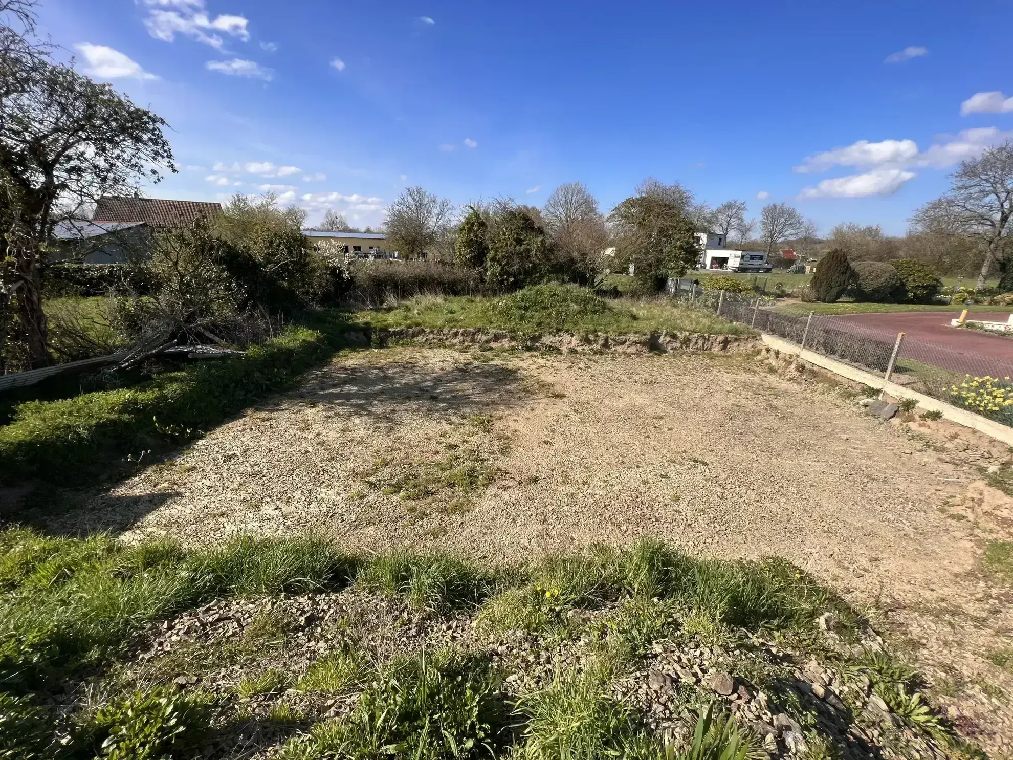 Terrain à bâtir de 605 m² à Guilberville - 43 500 € 