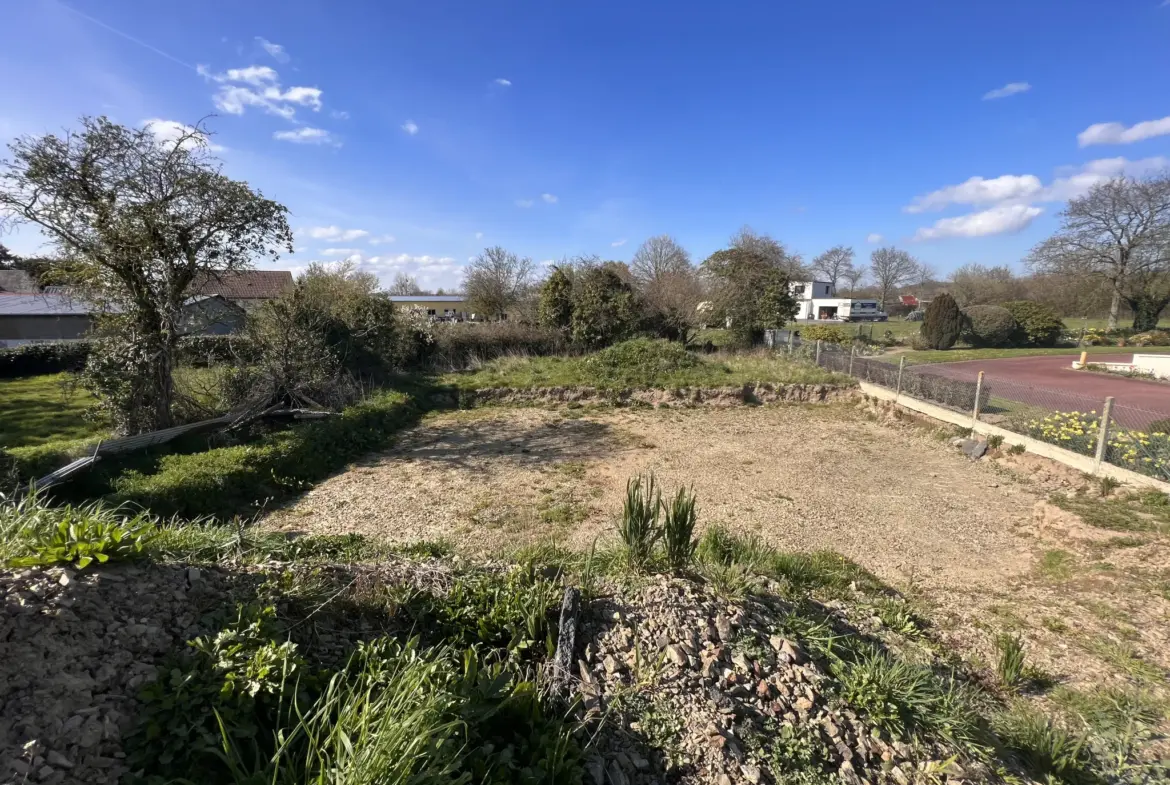Terrain à bâtir de 605 m² à Guilberville - 43 500 € 