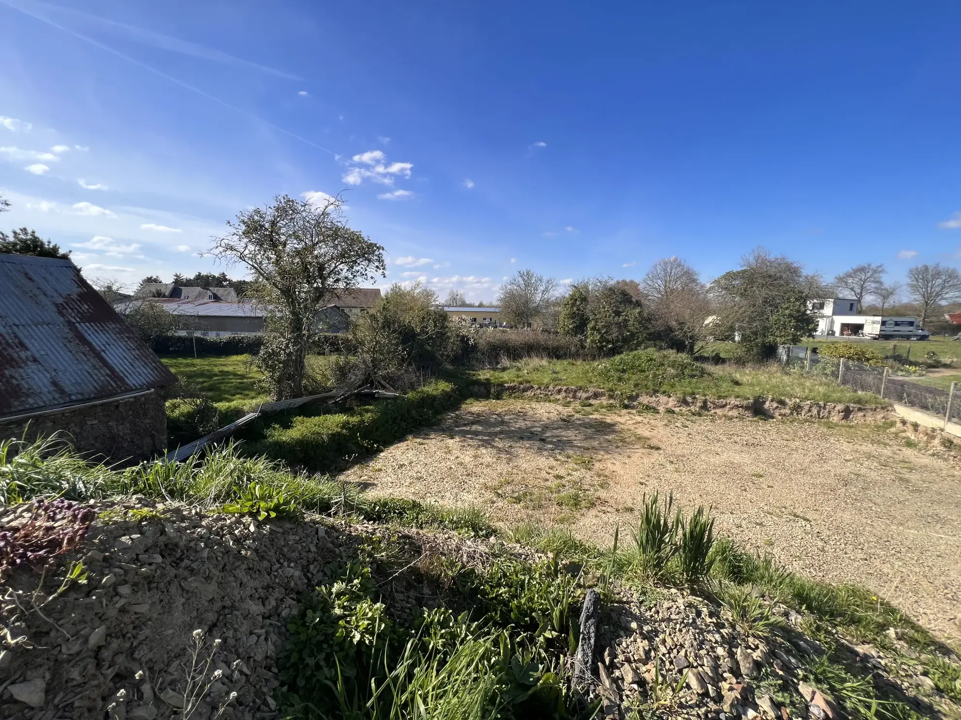 Terrain à bâtir de 605 m² à Guilberville - 43 500 € 