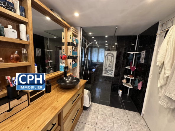 Vente d'une longère de 166 m² avec 4 chambres à Souleuvre en Bocage 
