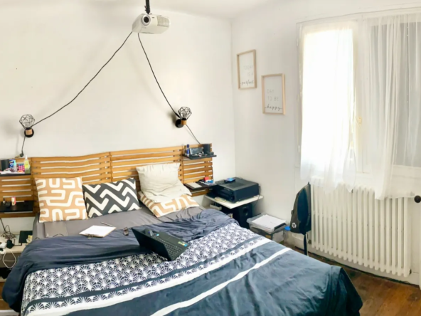 Maison à vendre à Mantes-la-Ville - 5 pièces - 249000€ 