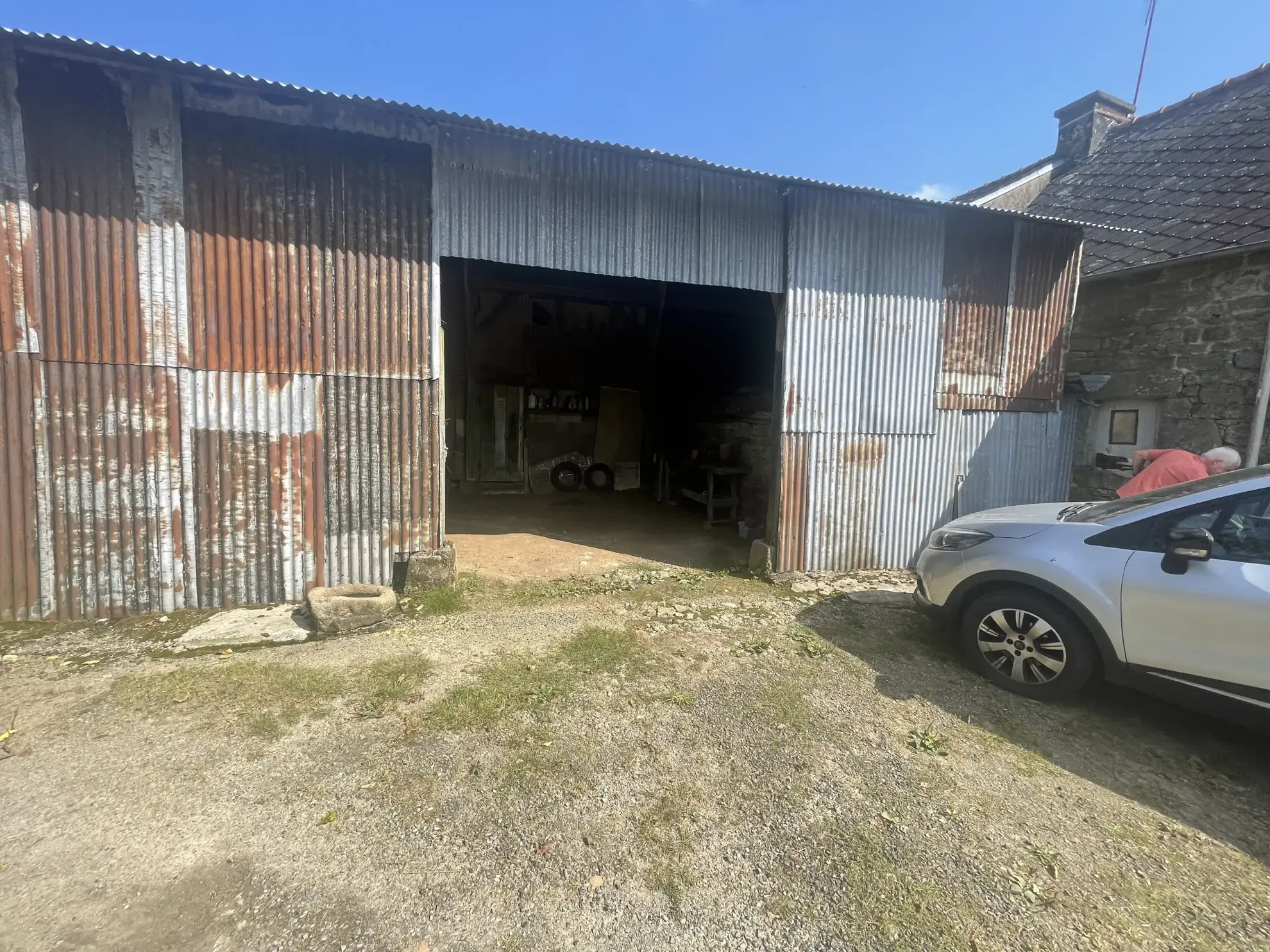 Maison de village à Melrand avec dépendances 