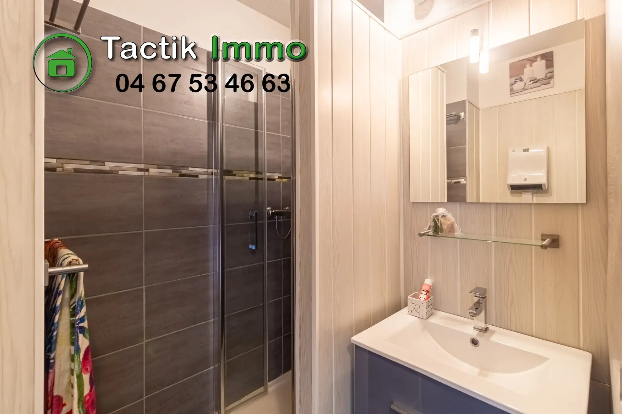 À vendre : Appartement 2 pièces avec terrasse et parking à Sète, La Corniche 