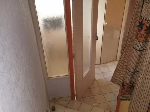 Maison à vendre à Clermont-Ferrand – 2 chambres, 133 500 euros 