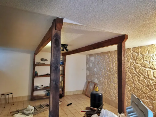 Maison à vendre à Clermont-Ferrand – 2 chambres, 133 500 euros 