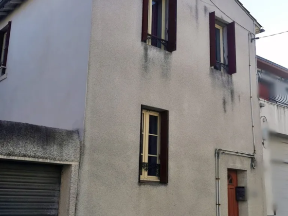 Maison à vendre à Clermont-Ferrand – 2 chambres, 133 500 euros 