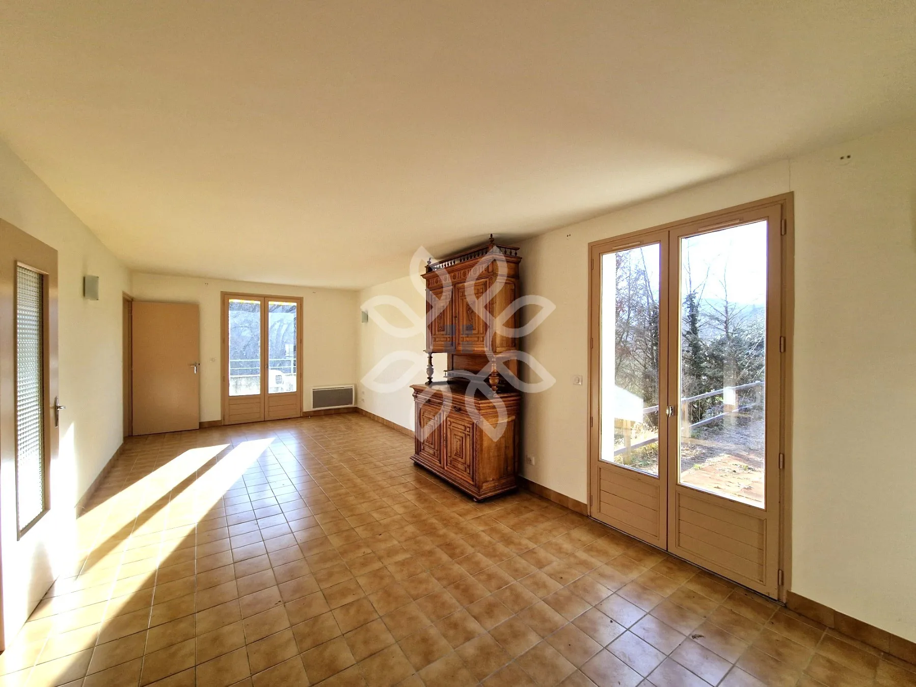 Maison avec accès rivière à Lavoute Chilhac 