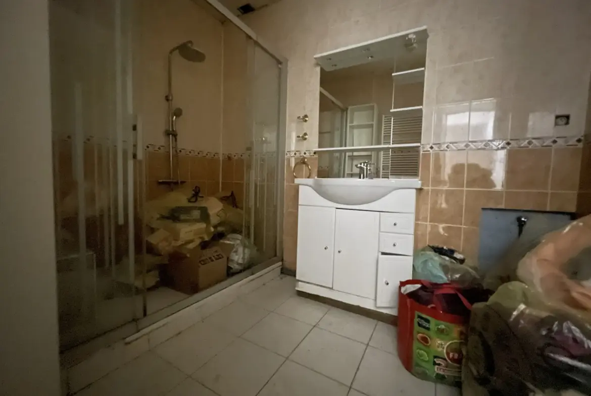 Maison à vendre à Prémery - 35 000 EUR 
