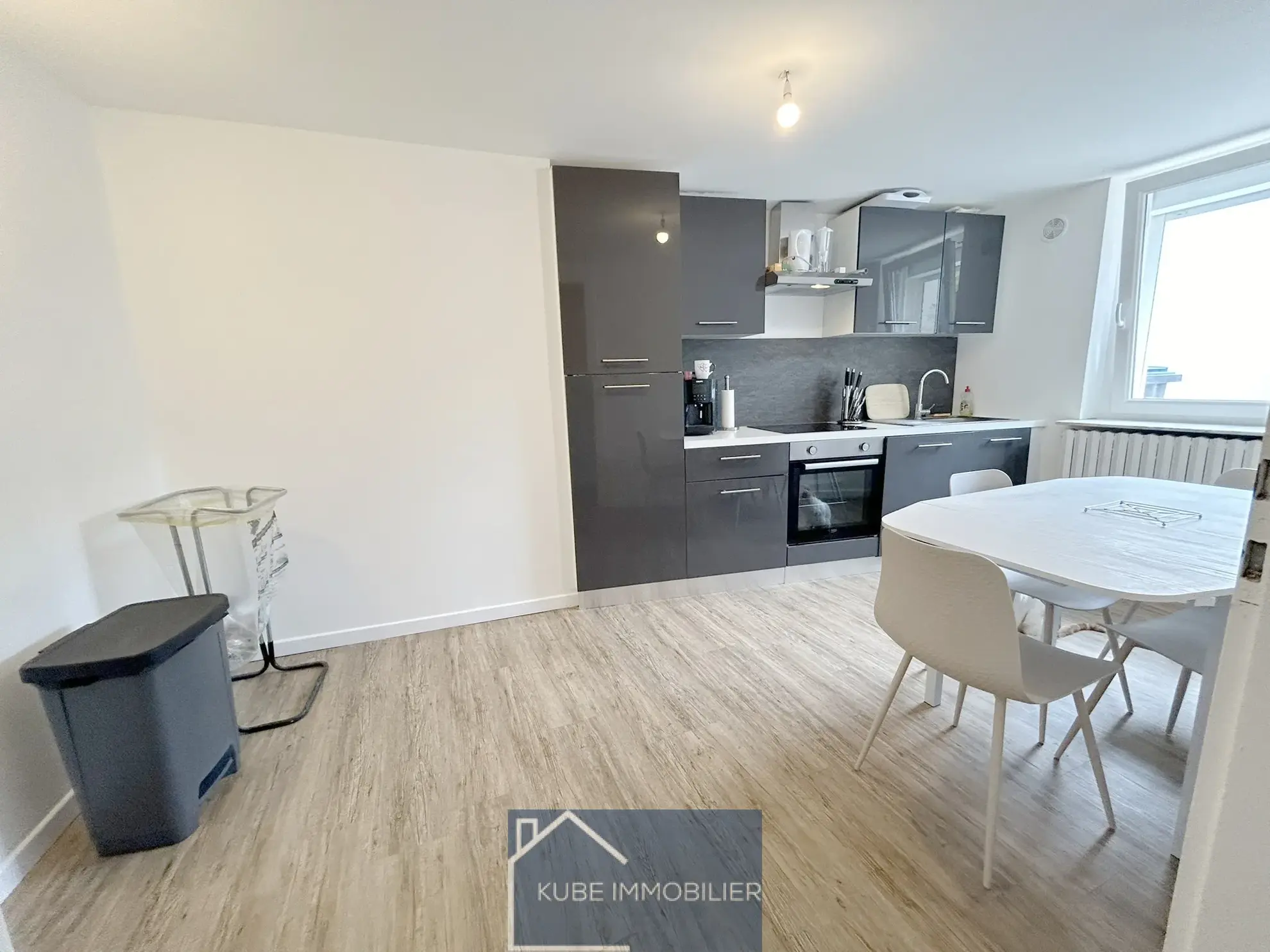 Maison rénovée 3 chambres de 140 m² à Bousse 