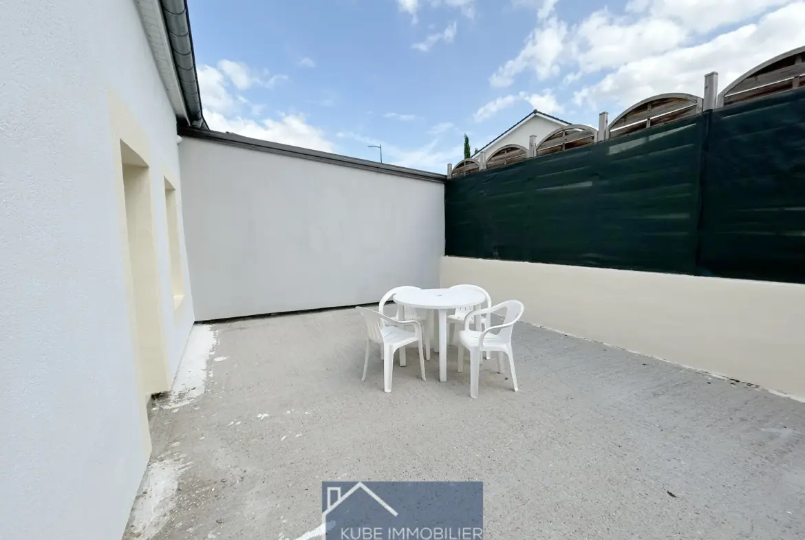 Maison rénovée 3 chambres de 140 m² à Bousse 