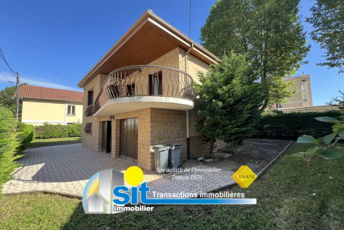 Maison de ville à vendre à Vienne - 4 chambres, 590 m² 
