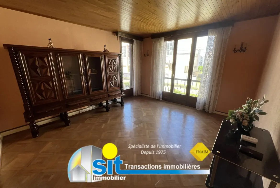 Maison de ville à vendre à Vienne - 4 chambres, 590 m² 