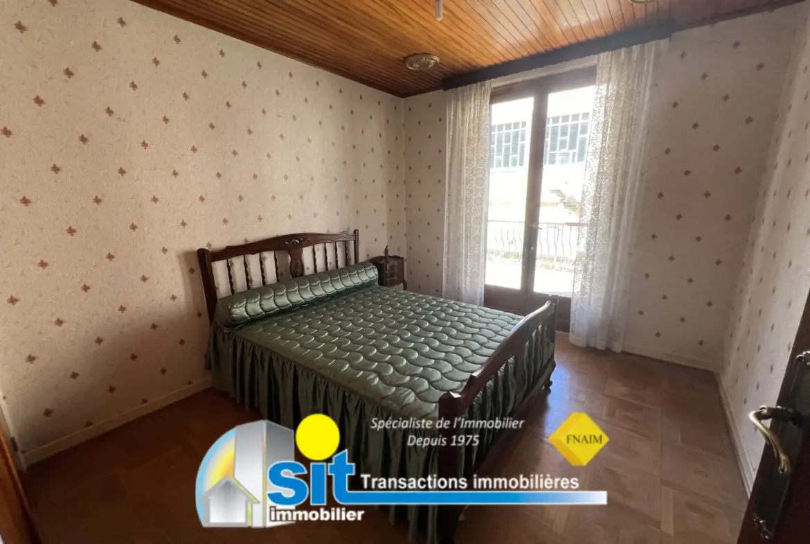 Maison de ville à vendre à Vienne - 4 chambres, 590 m² 
