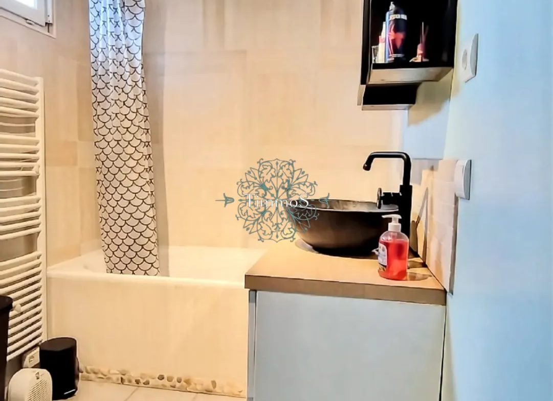 Maison indépendante 125 m² à Chambly avec jardin et commodités 