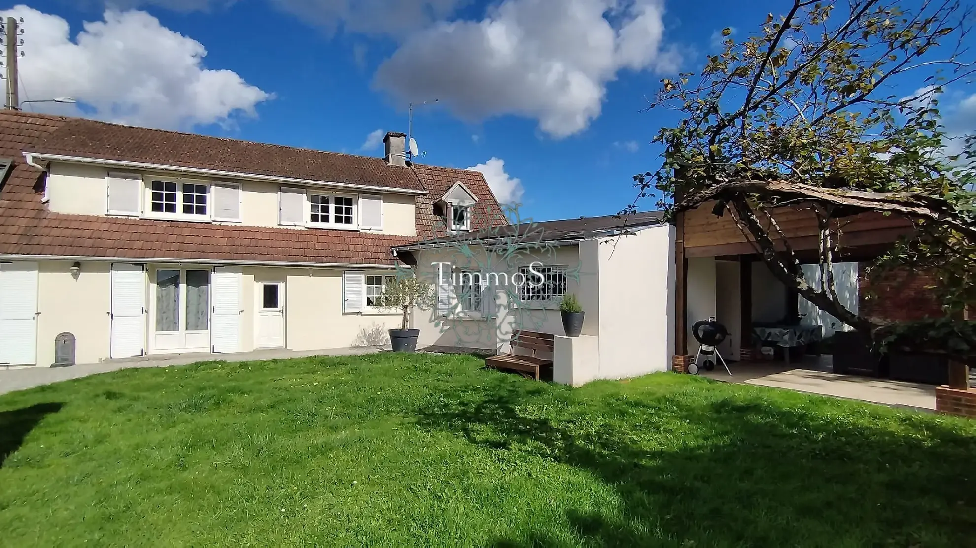 Maison indépendante 125 m² à Chambly avec jardin et commodités 