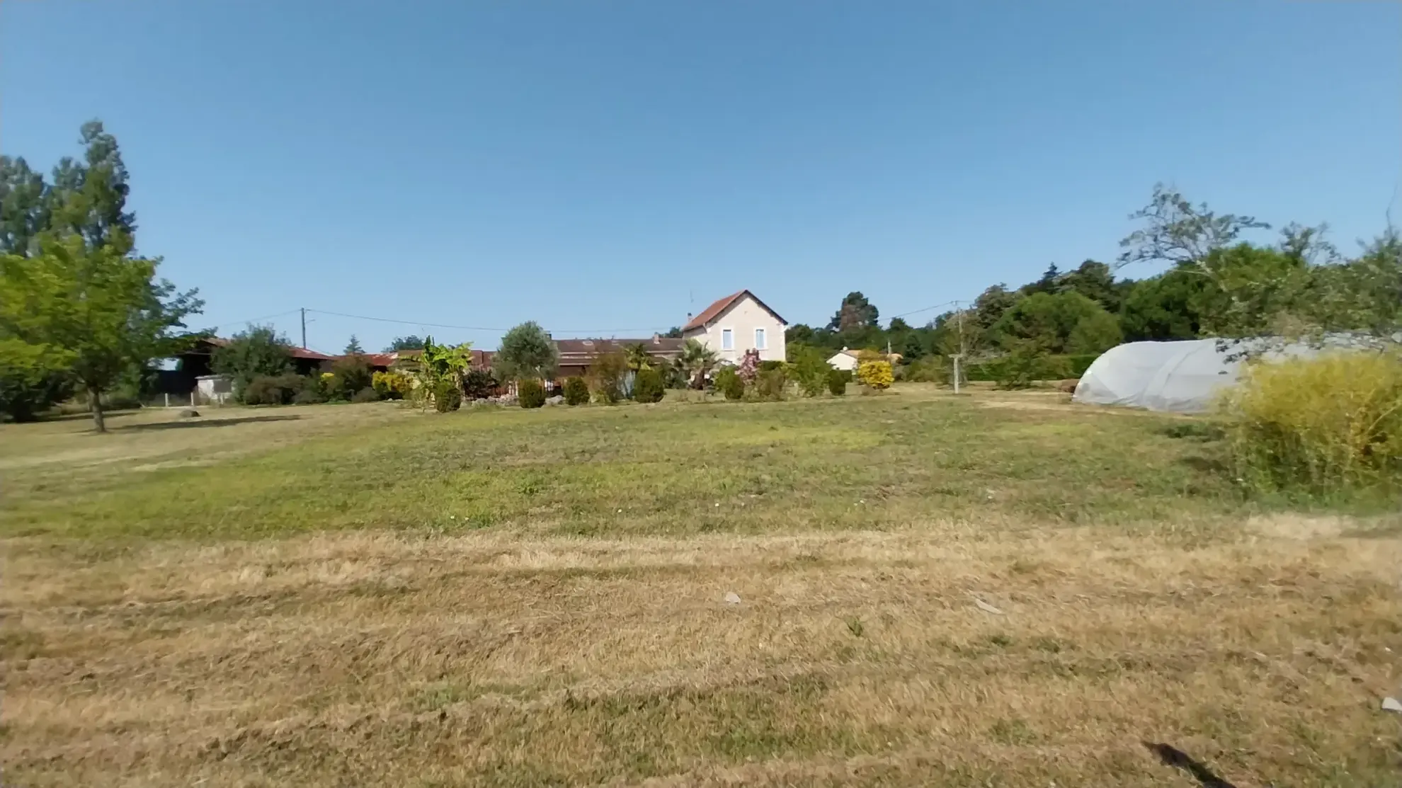 Maison en Pierre avec Piscine à Razac sur L'Isle, 2ha de Terrain 