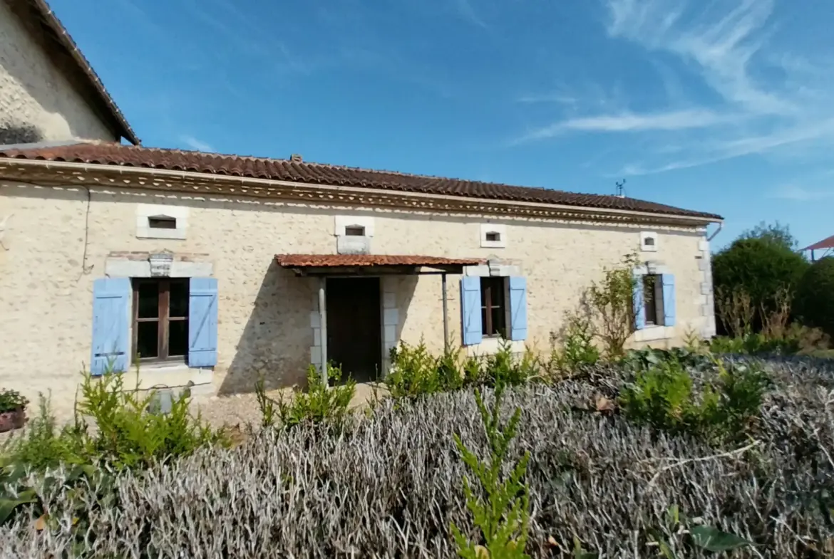 Maison en Pierre avec Piscine à Razac sur L'Isle, 2ha de Terrain 