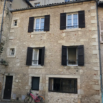 Investissement : Immeuble de location saisonnière à Périgueux