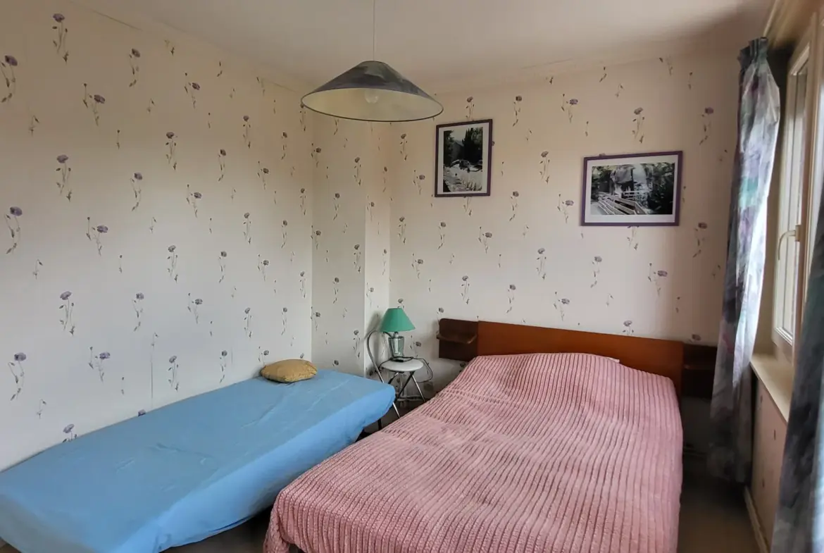 Maison 6 pièces principales avec jardin à Saint Savinien 