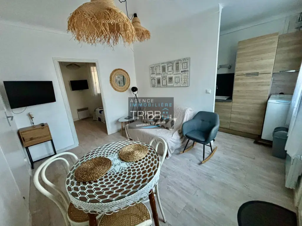 Maison divisée en 4 appartements à Amélie-les-Bains