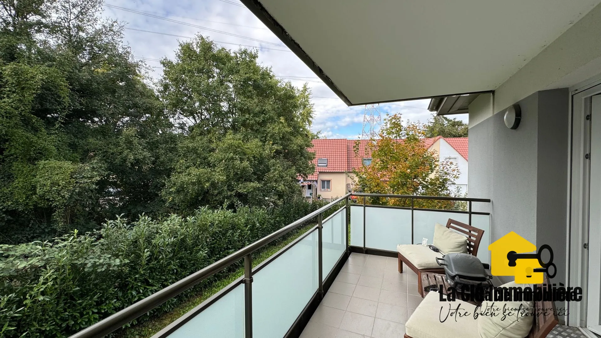 À vendre : Appartement F3 lumineux à Kembs avec terrasse et garage 