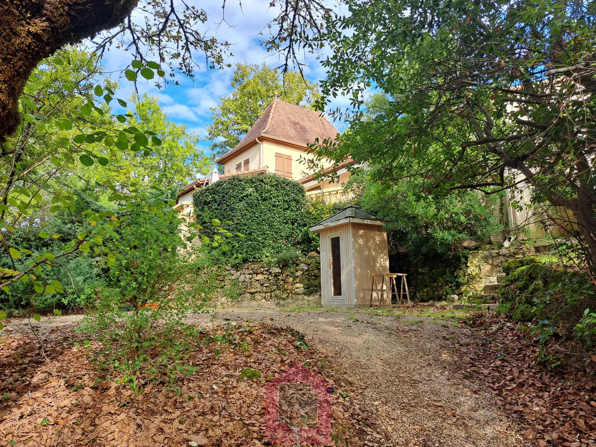 Belle maison spacieuse à vendre à Prayssac 