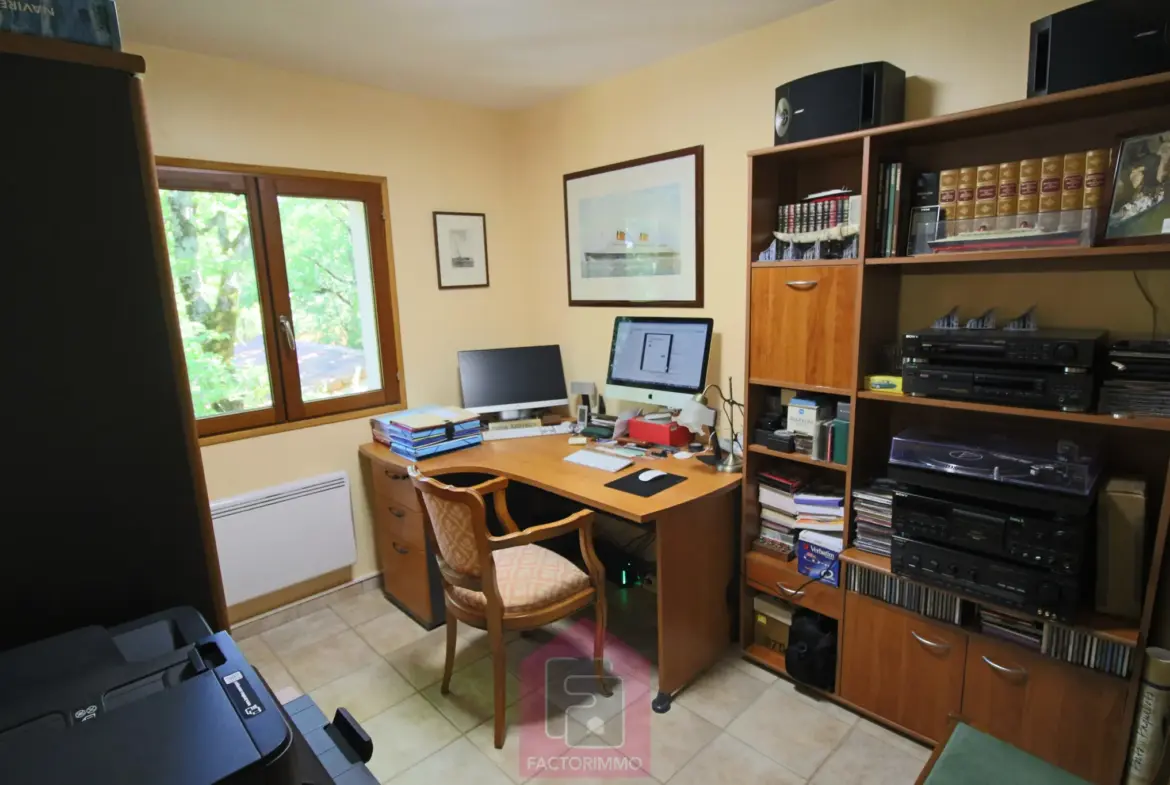Belle maison spacieuse à vendre à Prayssac 