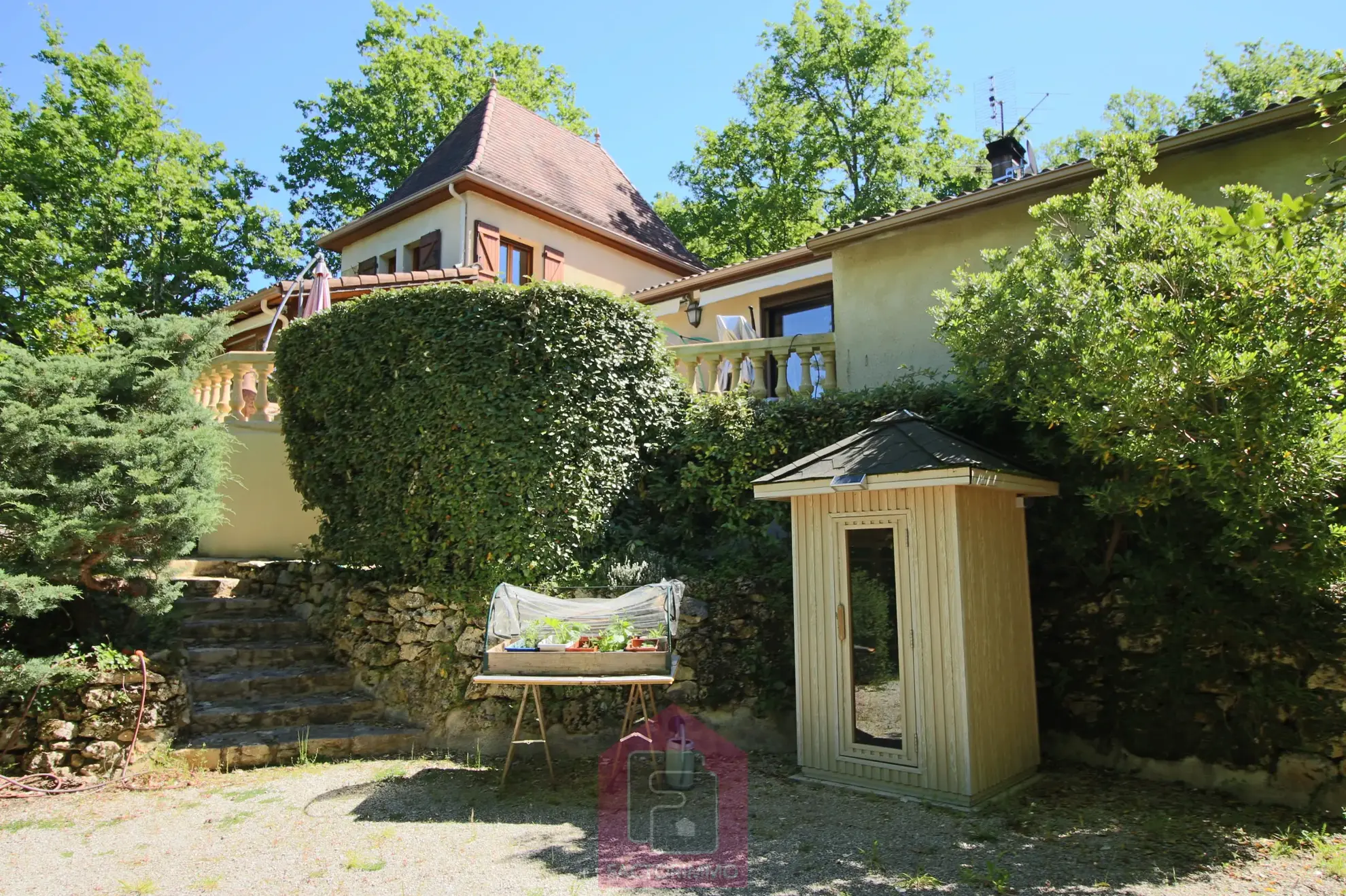 Belle maison spacieuse à vendre à Prayssac 