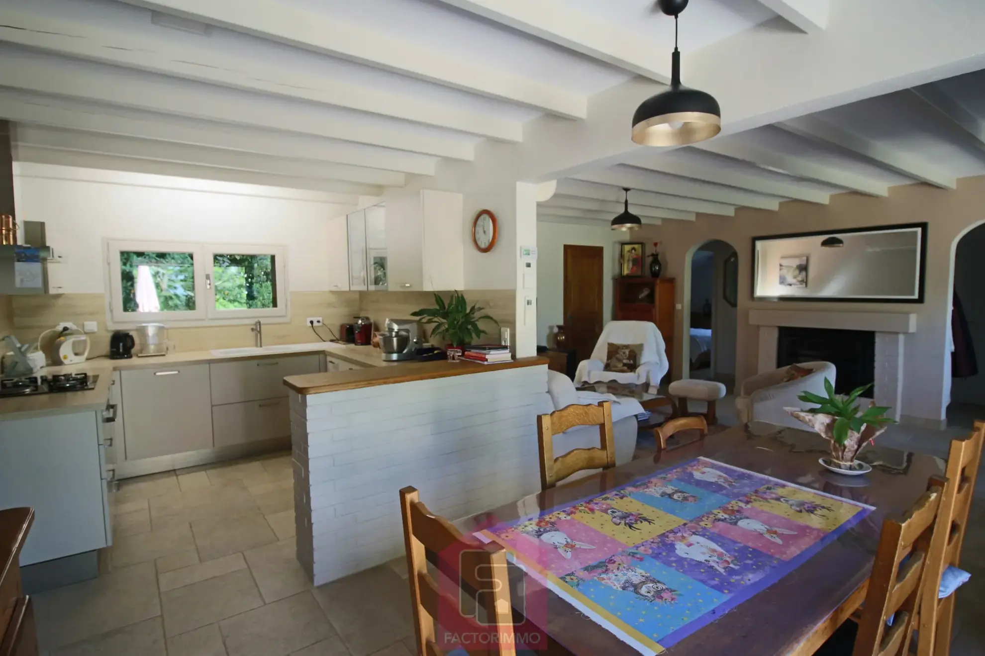 Belle maison spacieuse à vendre à Prayssac 