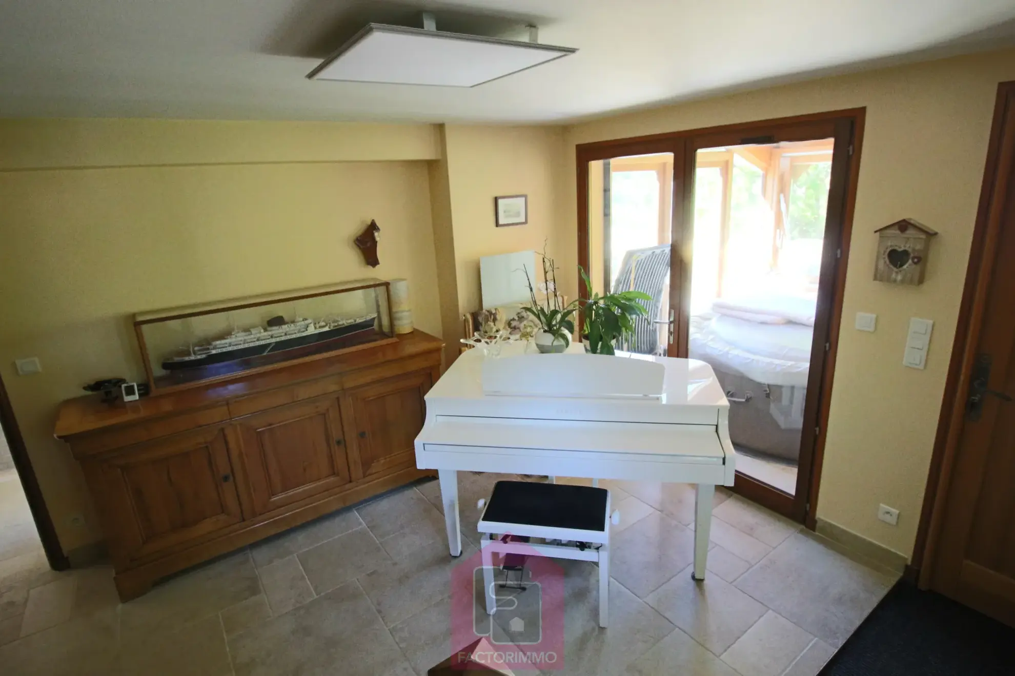 Belle maison spacieuse à vendre à Prayssac 