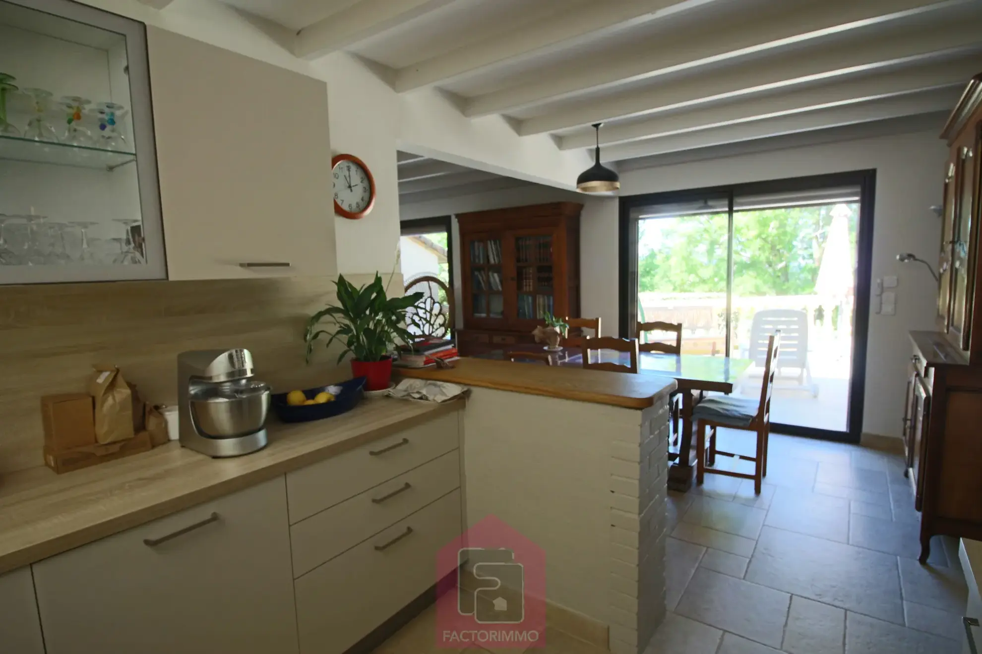 Belle maison spacieuse à vendre à Prayssac 
