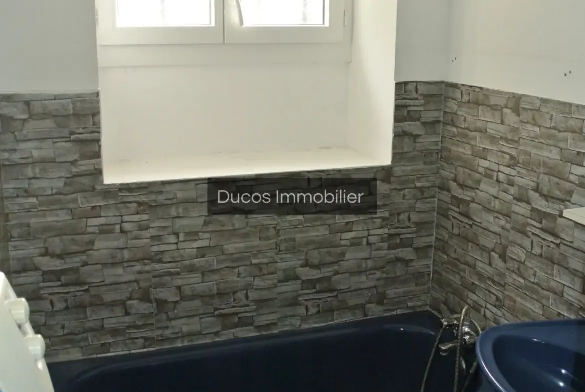 Maison familiale en pierre à Beaupuy, à 5 minutes de Marmande 