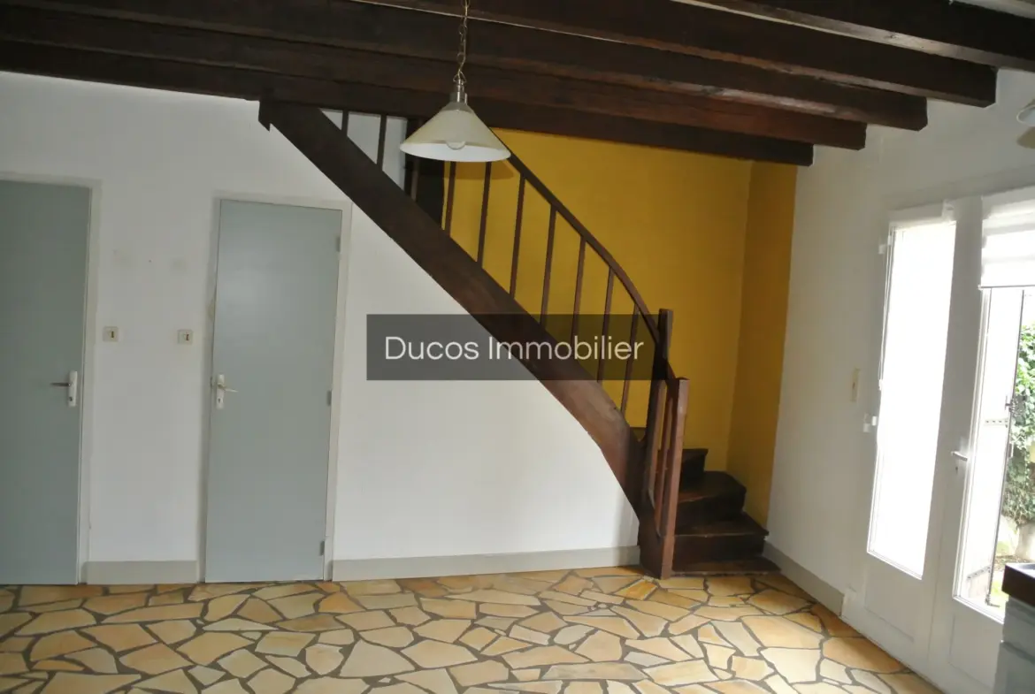 Maison familiale en pierre à Beaupuy, à 5 minutes de Marmande 