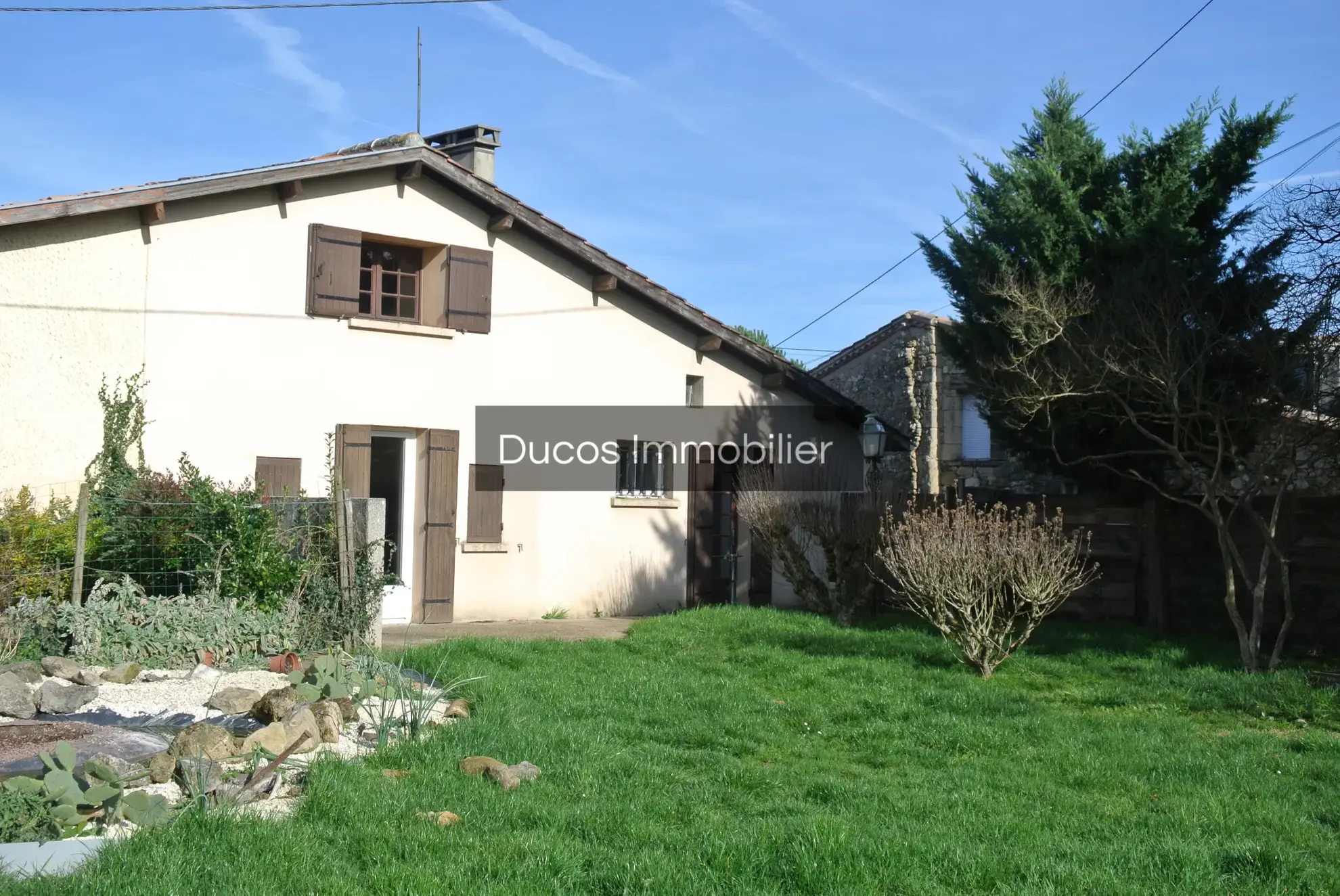 Maison familiale en pierre à Beaupuy, à 5 minutes de Marmande 
