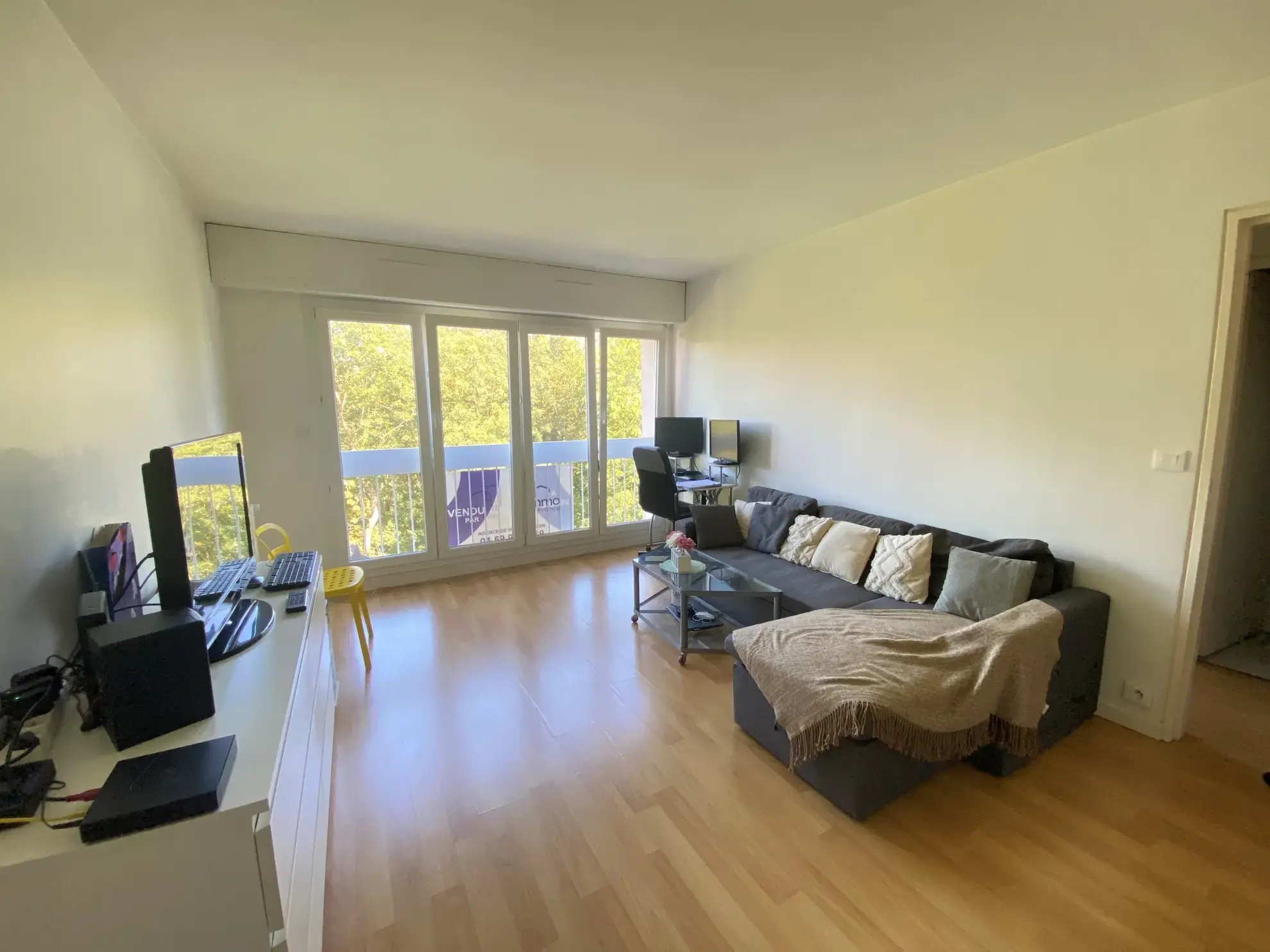À vendre : Appartement 2 pièces à Evry - 154 000 € 