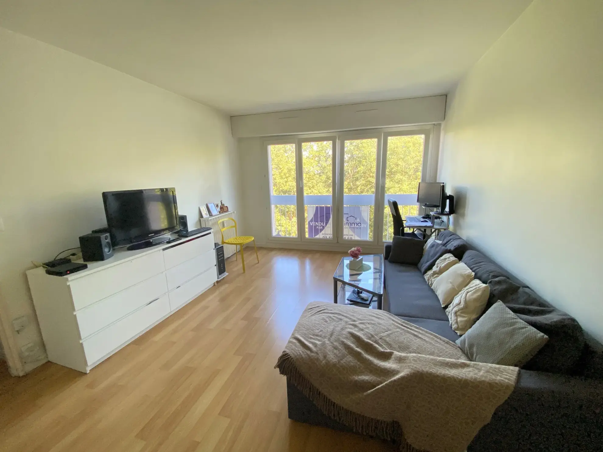 À vendre : Appartement 2 pièces à Evry - 154 000 € 