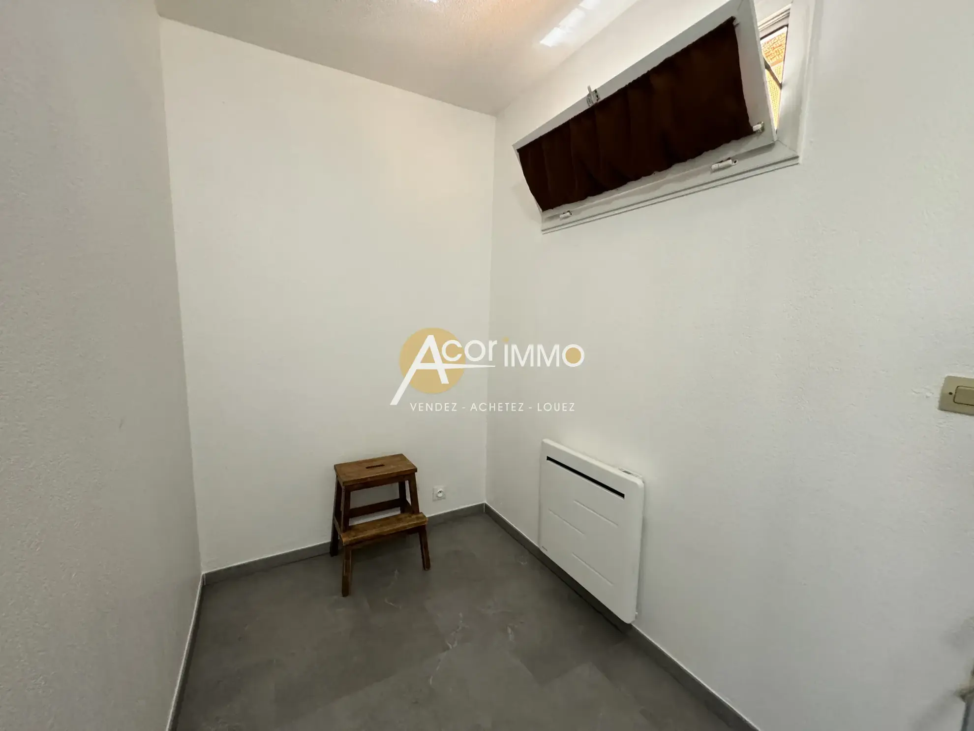 Studio lumineux de 31 m² à Sanary-sur-Mer avec parking 