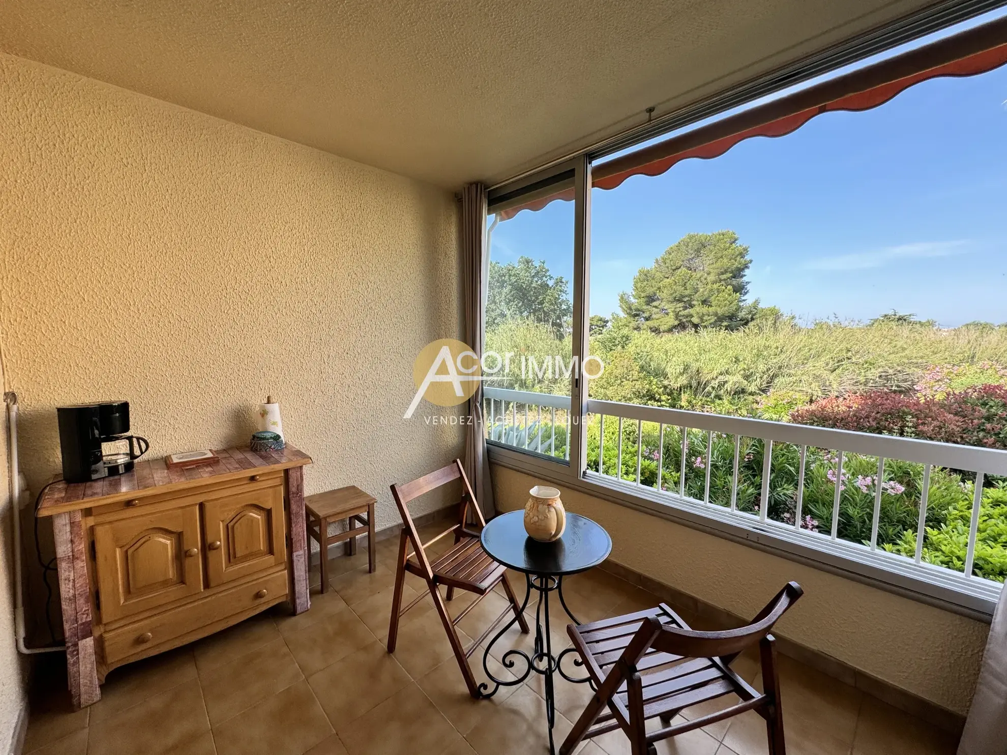Studio lumineux de 31 m² à Sanary-sur-Mer avec parking 