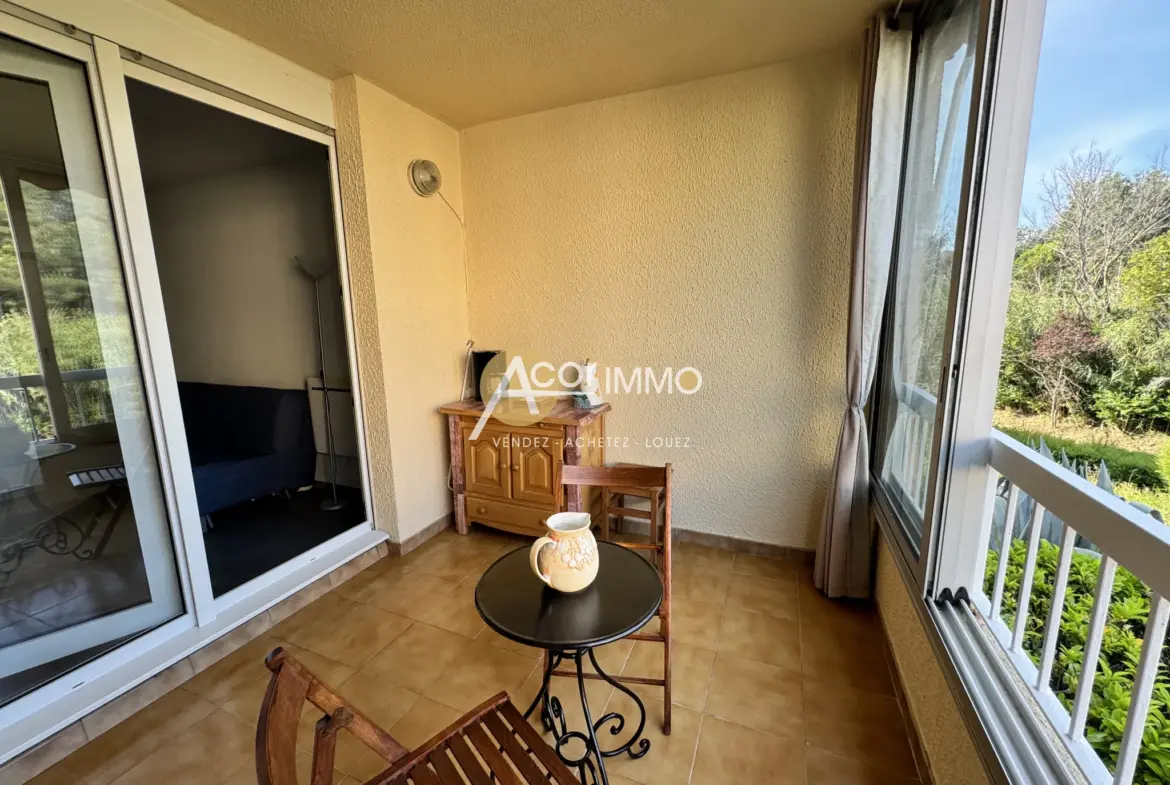 Studio lumineux de 31 m² à Sanary-sur-Mer avec parking 