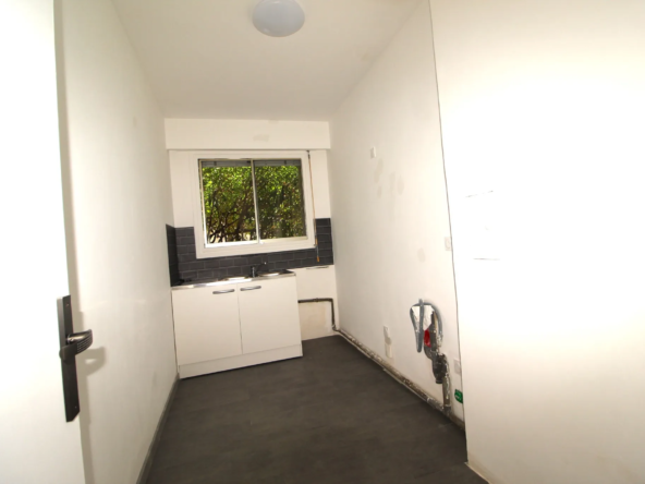 À vendre : Appartement 2 pièces avec balcon à Menton - Jardins Biovès 
