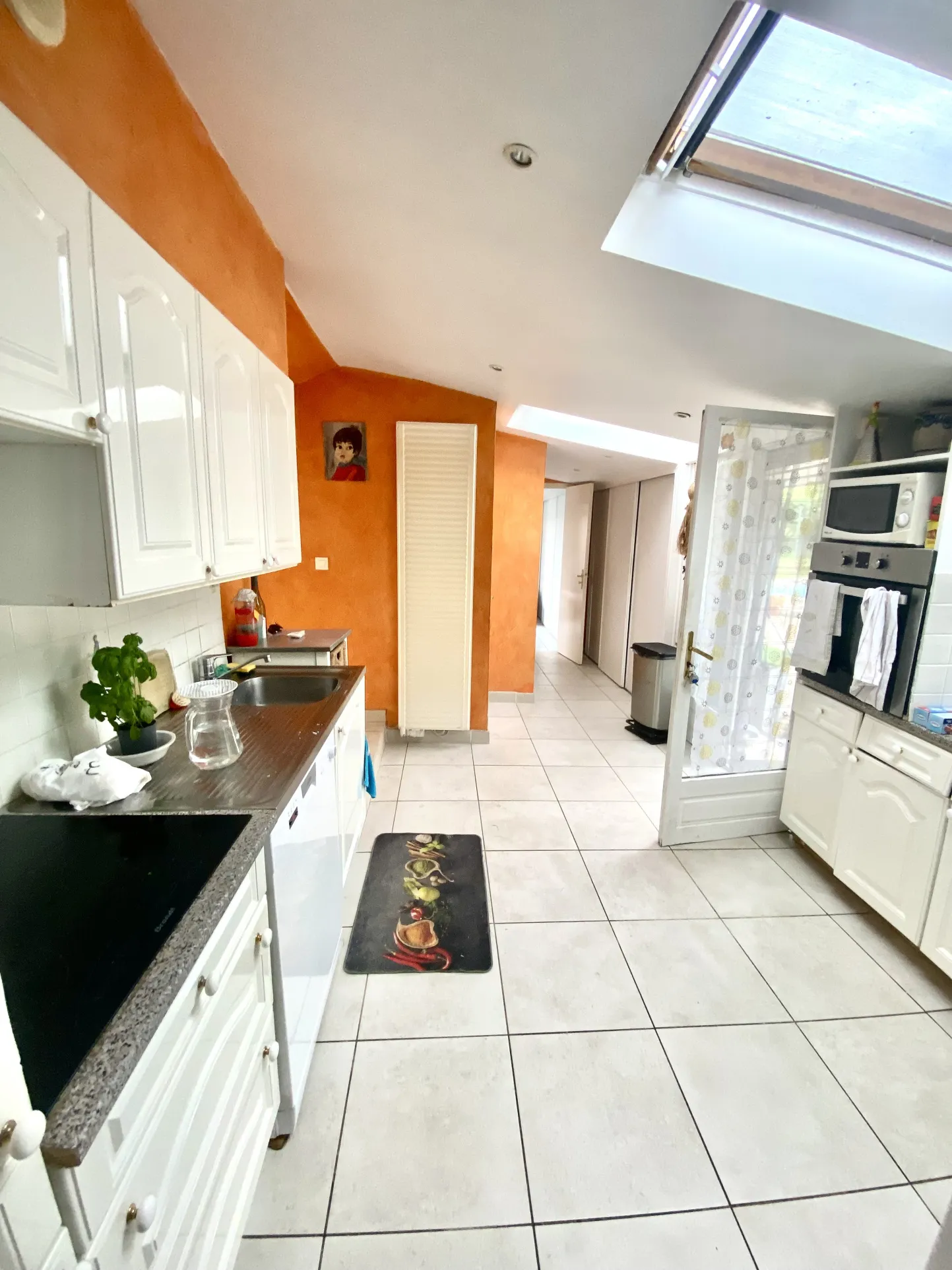 Maison exceptionnelle à vendre à Bourg Argental avec piscine et terrasse 