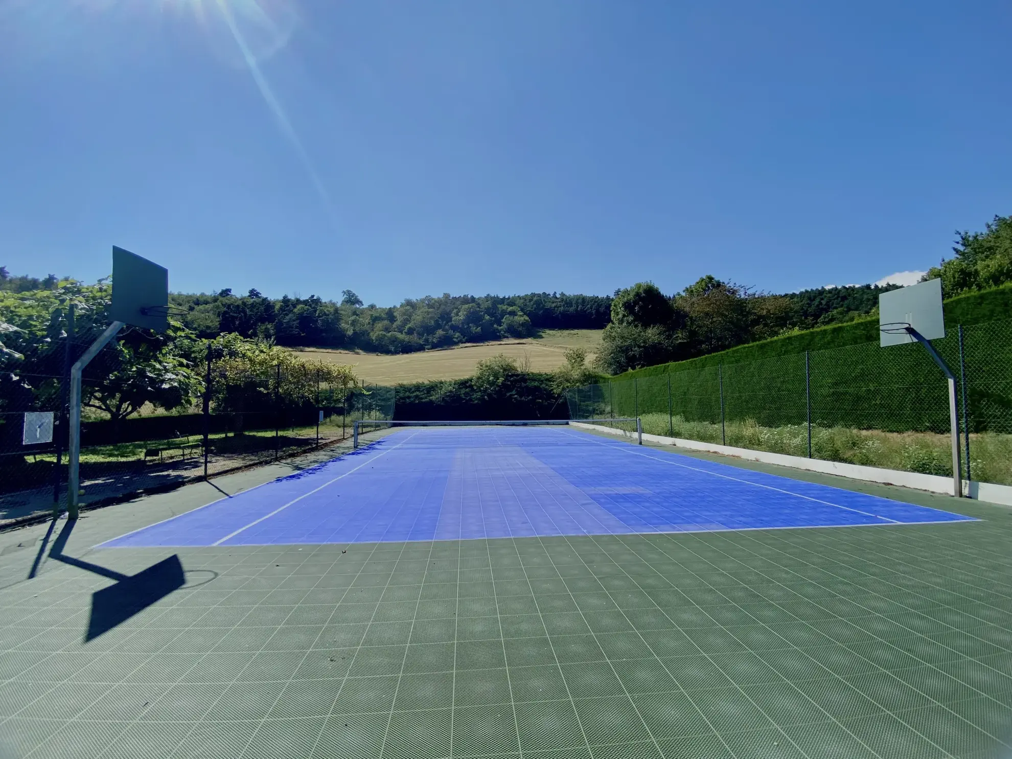 Maison exceptionnelle à vendre à Bourg Argental avec piscine et terrasse 