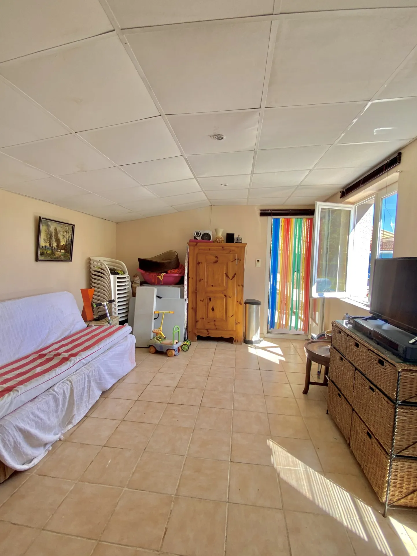 Maison exceptionnelle à vendre à Bourg Argental avec piscine et terrasse 