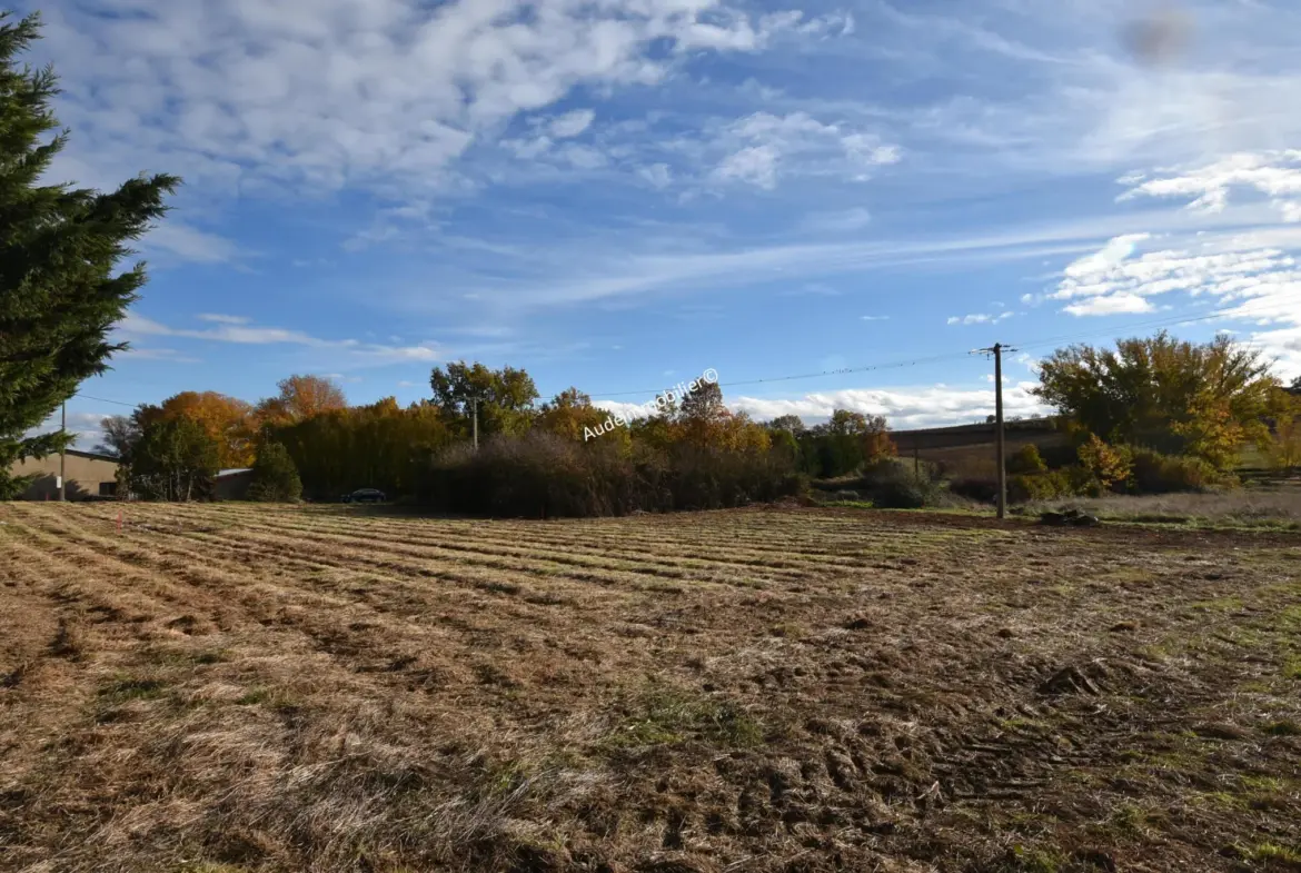 Terrain à bâtir de 1440 m² à Routier, près de Limoux 