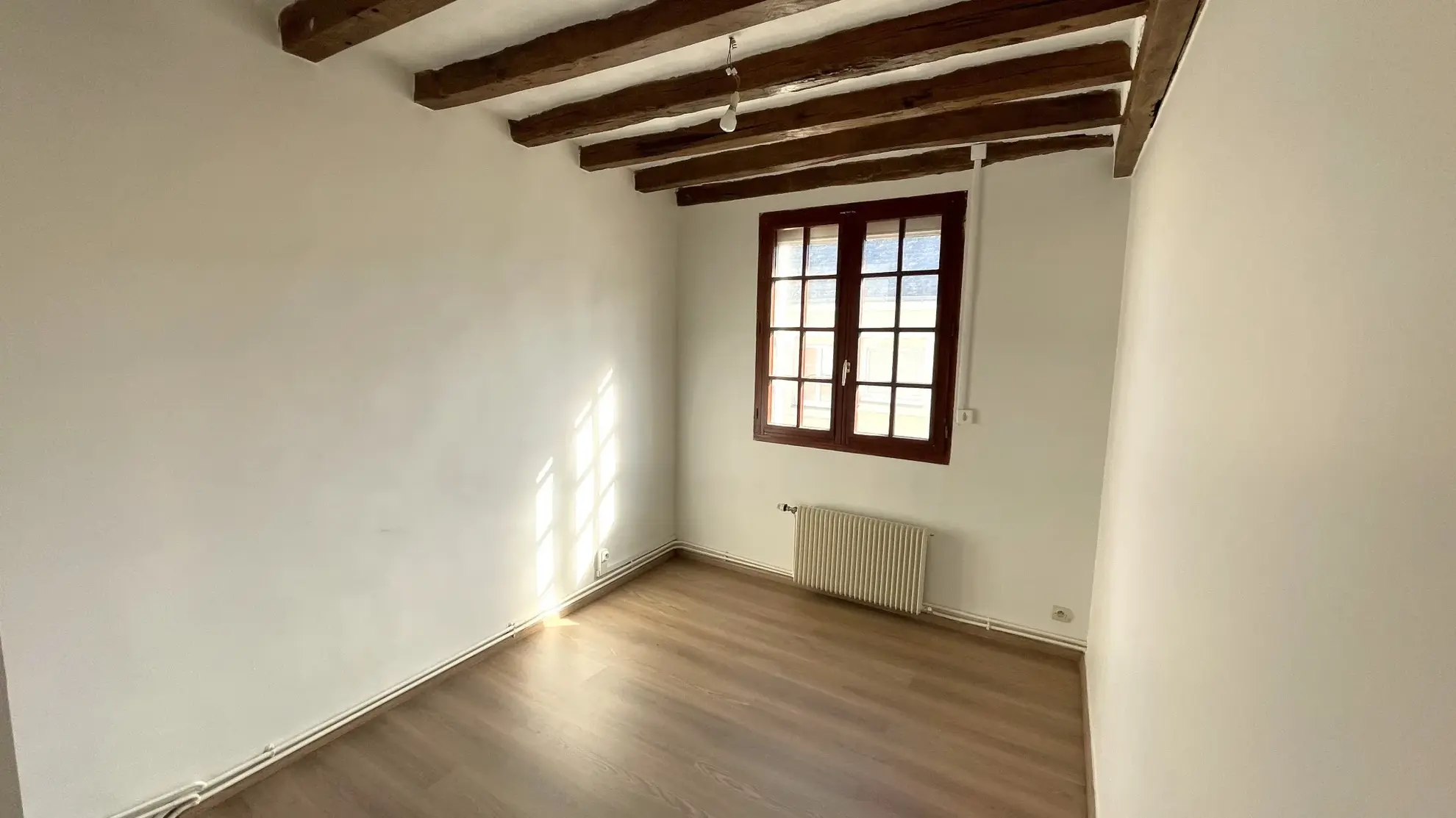A vendre : Maison de bourg à Saint Clément de la Place 