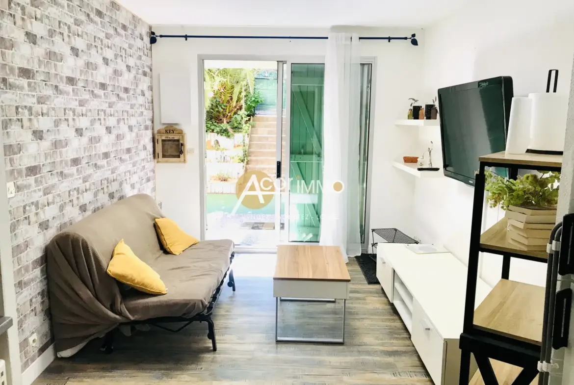 Rez-de-jardin de 30m² à La Seyne sur Mer avec terrasse et parking 