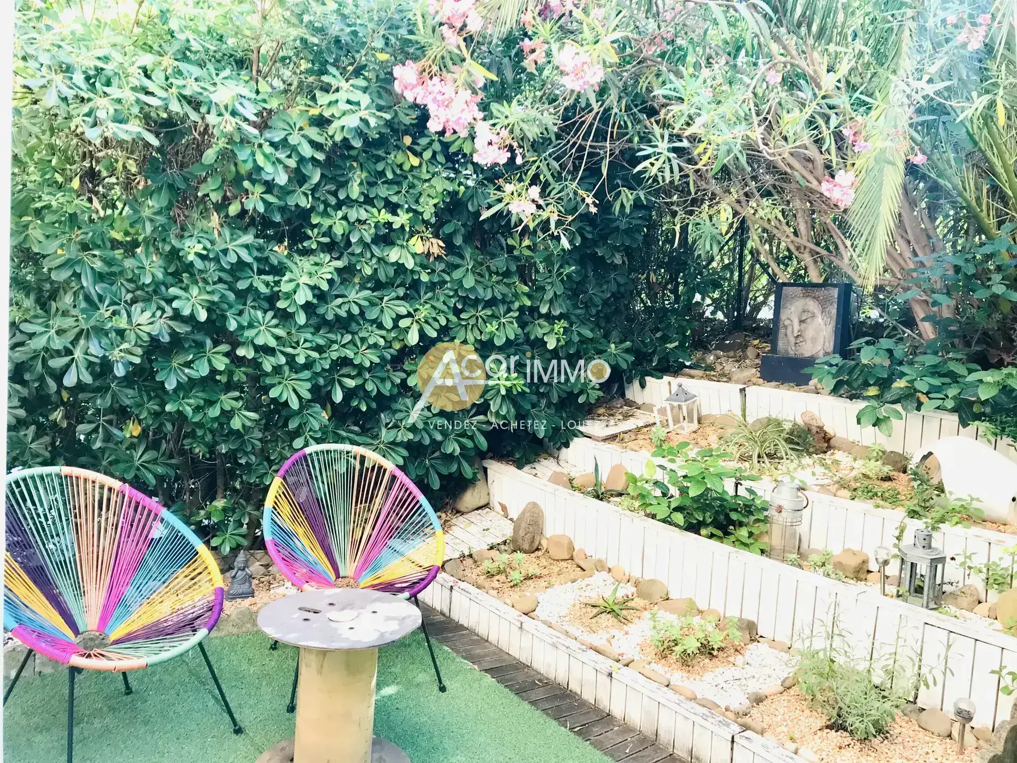 Rez-de-jardin de 30m² à La Seyne sur Mer avec terrasse et parking 